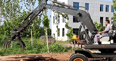 農用挖掘機行走沒勁是什么原因?